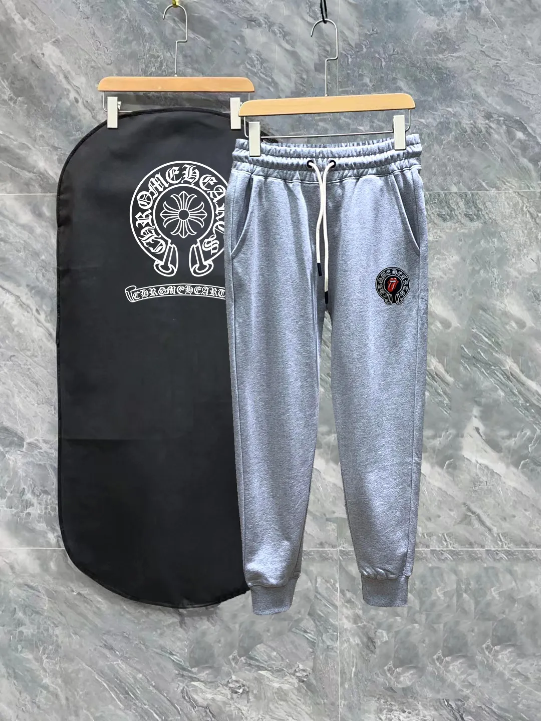 CH 24SS Logo Factory g Black White ：Black Gray Size S-XL